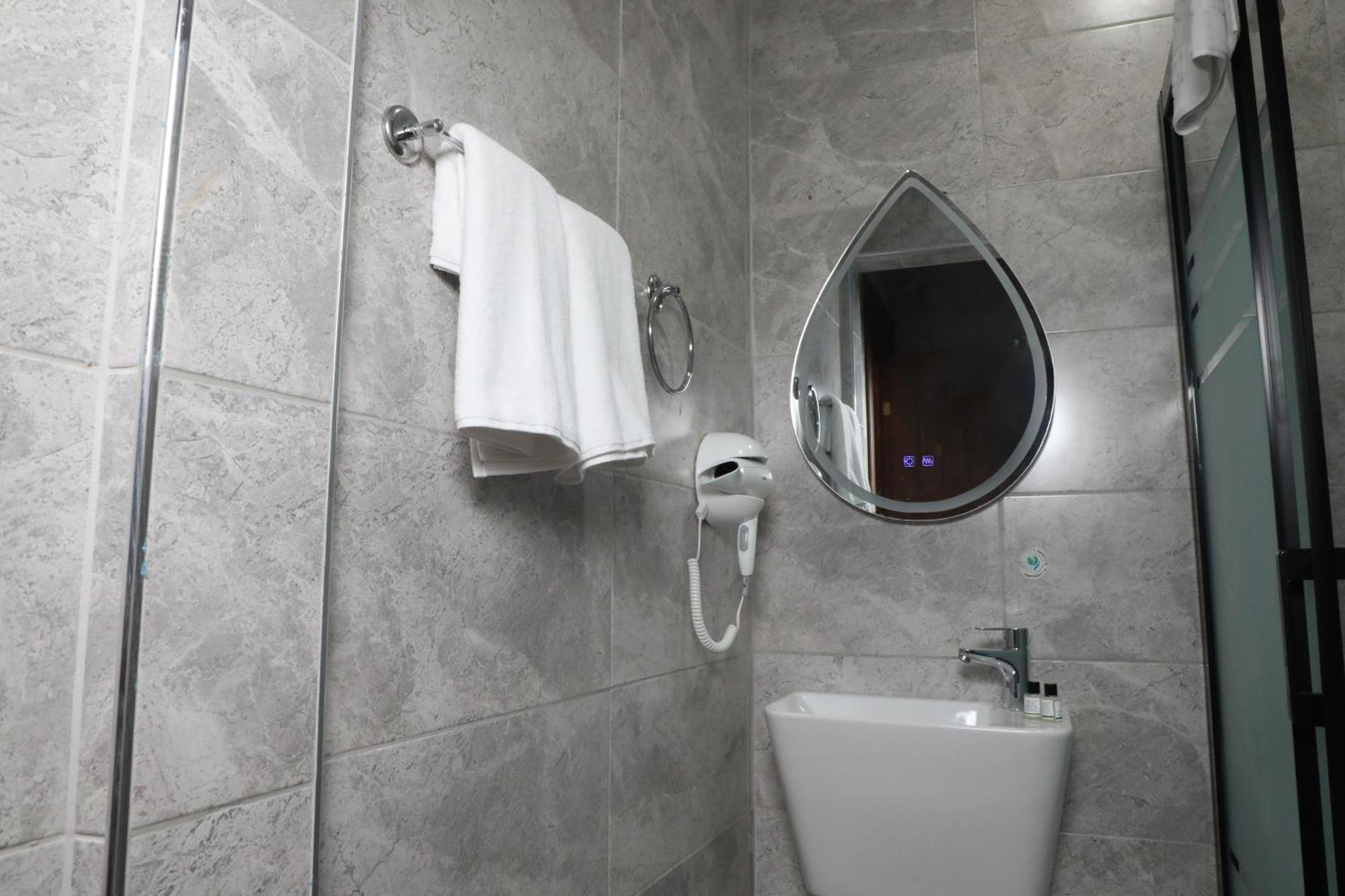 Rays Hotel Bakirkoey City Center Stambuł Zewnętrze zdjęcie